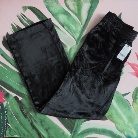 J Brand Ardon High-Rise Wide-Leg Pants In Velvet - Picture 7 of 11